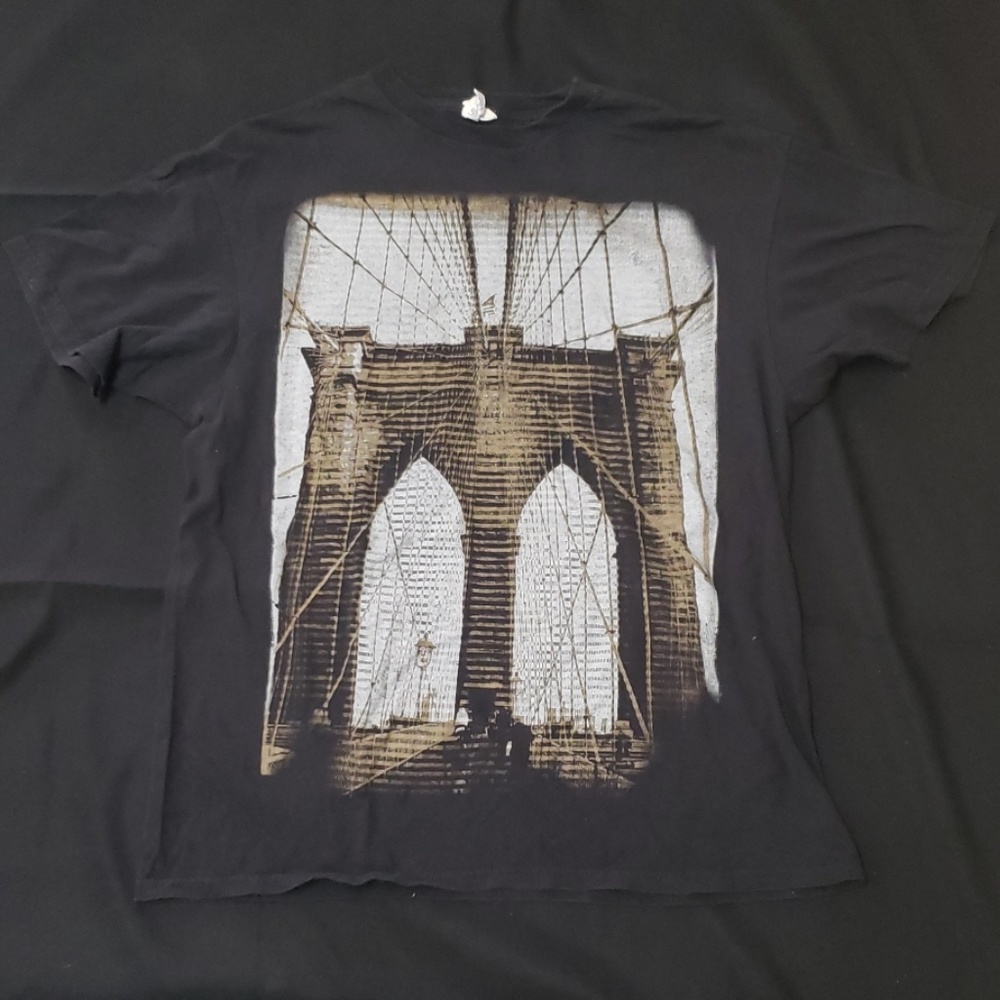 Black Brooklyn Bridge T
